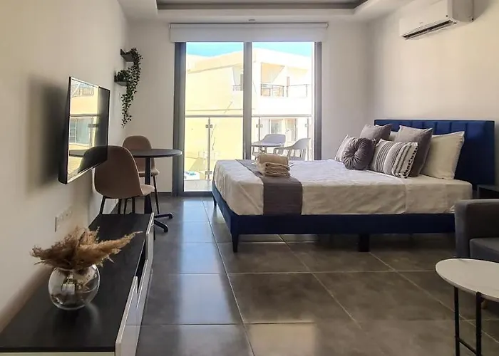 아파트 Phaedrus Living: Seaside Luxury Flat Athina 116 파포스