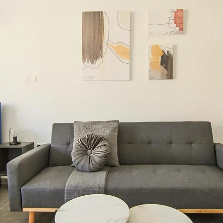 Phaedrus Living: Seaside Luxury Flat Athina 116 *