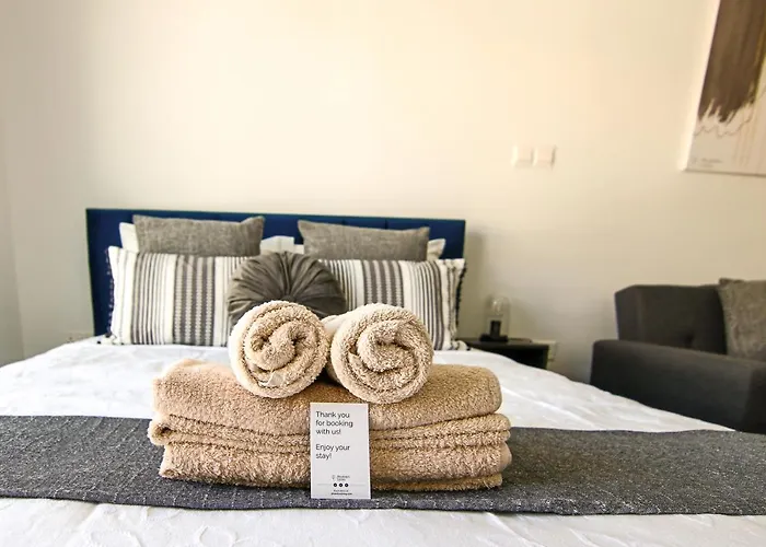 Phaedrus Living: Seaside Luxury Flat Athina 116