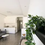 Apartment Phaedrus Living: Seaside Luxury Flat Athina 116 *