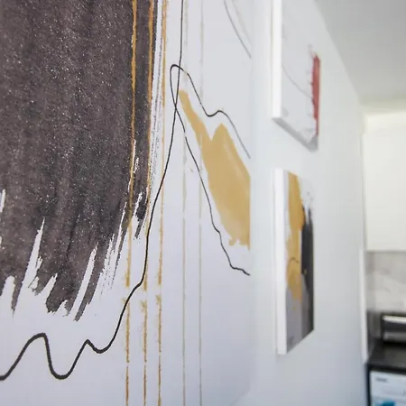 Apartment Phaedrus Living: Seaside Luxury Flat Athina 116 Paphos